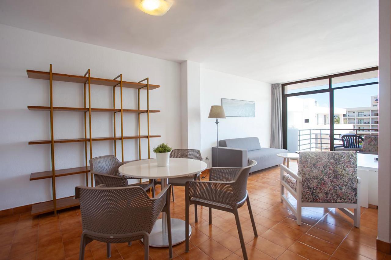 Apartamentos Don Quijote Кала Ратхада Екстериор снимка